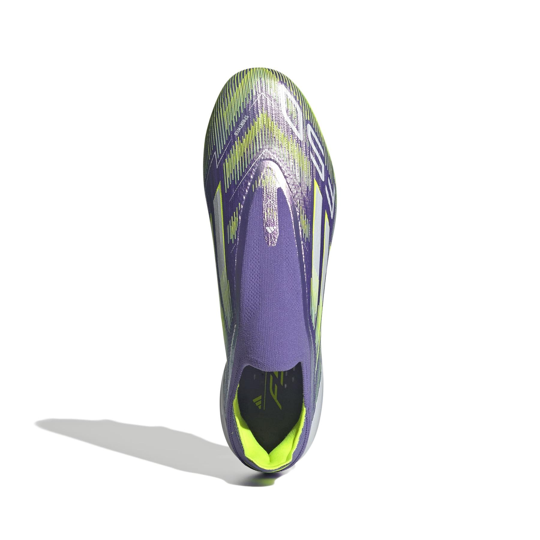 product/a/d/adidas_jh7642_2_footwear_photography_top_portrait_view_white-nw091625.jpg