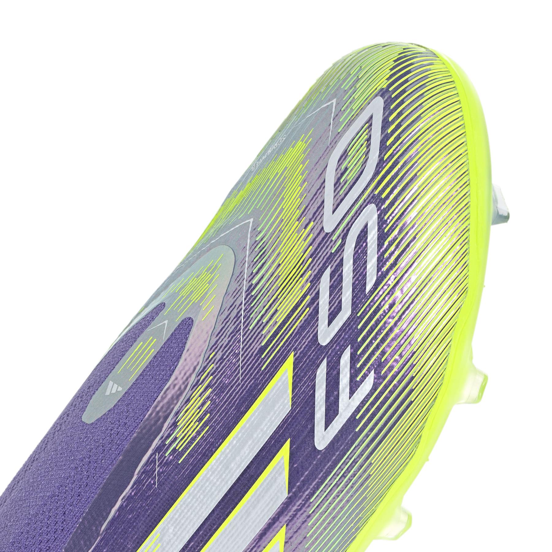 product/a/d/adidas_jh7709_8_footwear_photography_detail_view_2_white.jpg