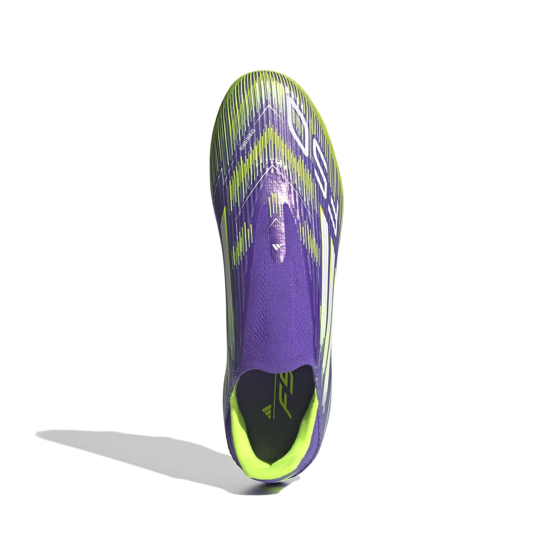 product/a/d/adidas_jh7734_2_footwear_photography_top_portrait_view_white.jpg