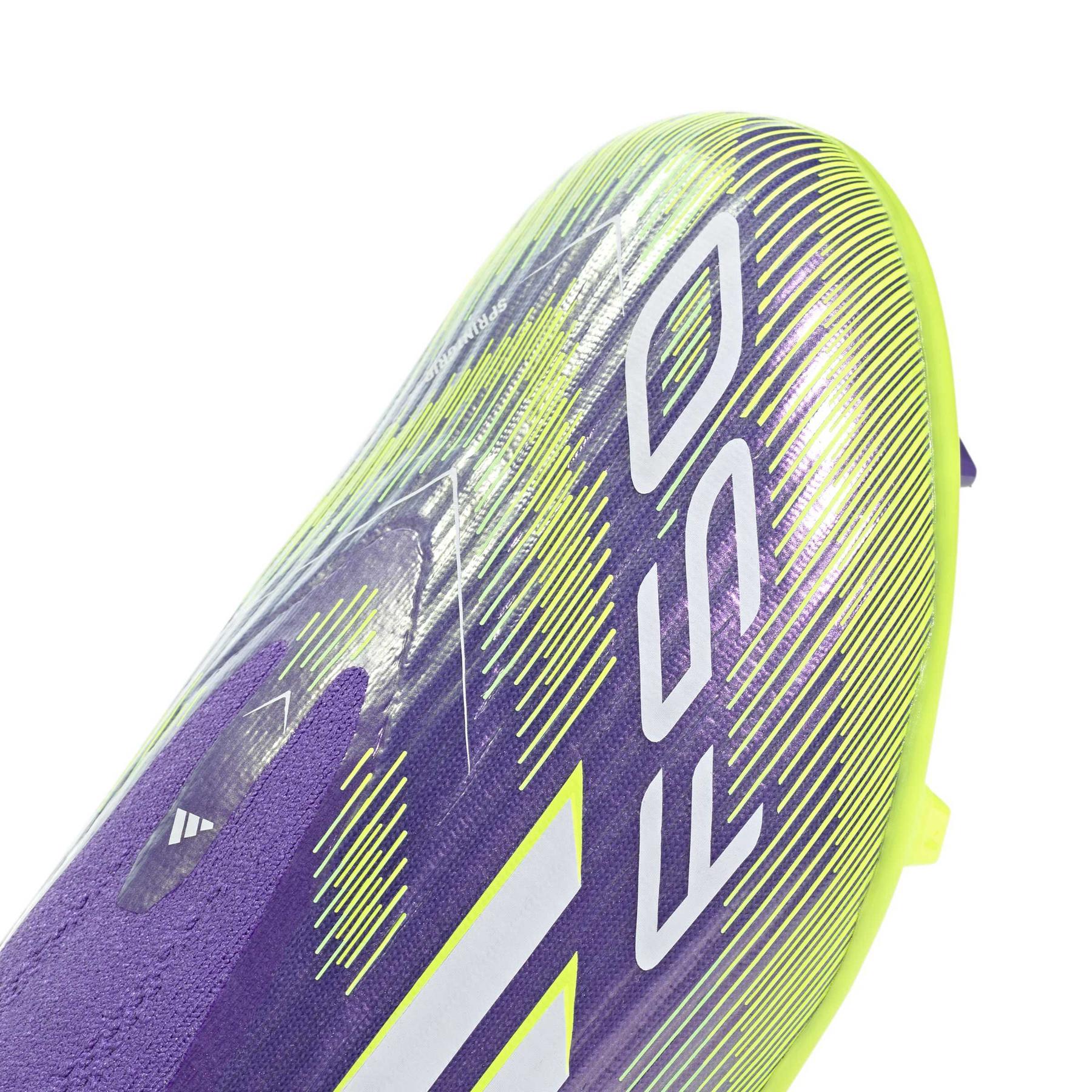 product/a/d/adidas_jh7743_7_footwear_photography_detail_view_1_white-nw091625.jpg