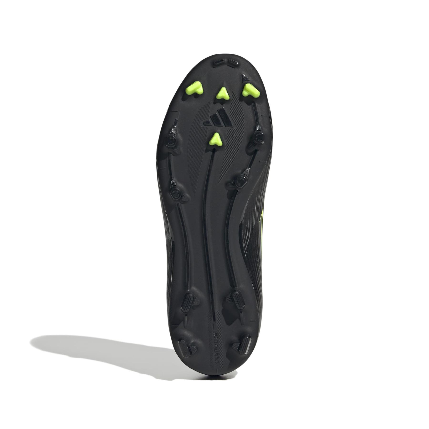 product/a/d/adidas_jh7744_3_footwear_photography_bottom_view_white.jpg