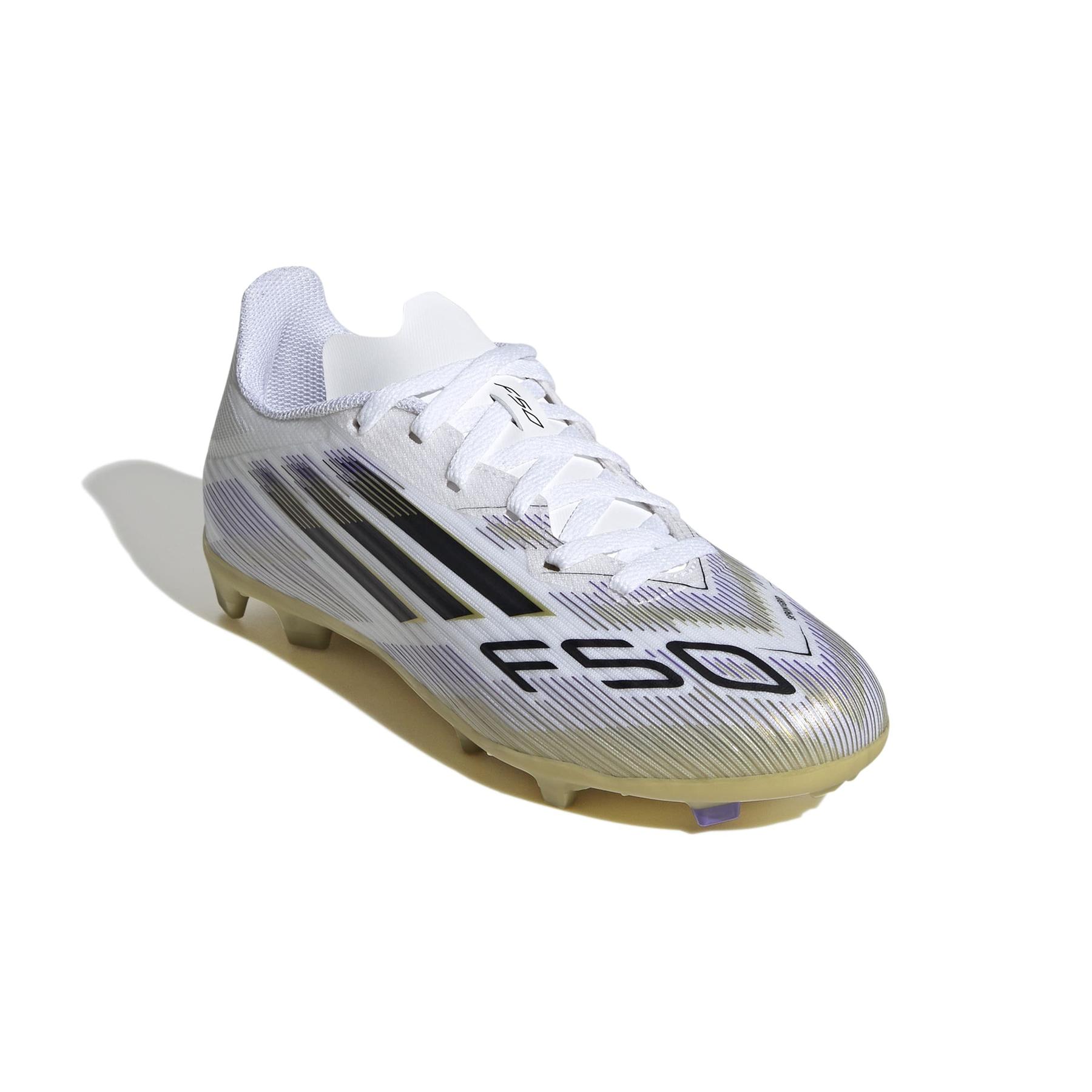 product/a/d/adidas_jh7745_5_footwear_photography_front_lateral_top_view_white.jpg