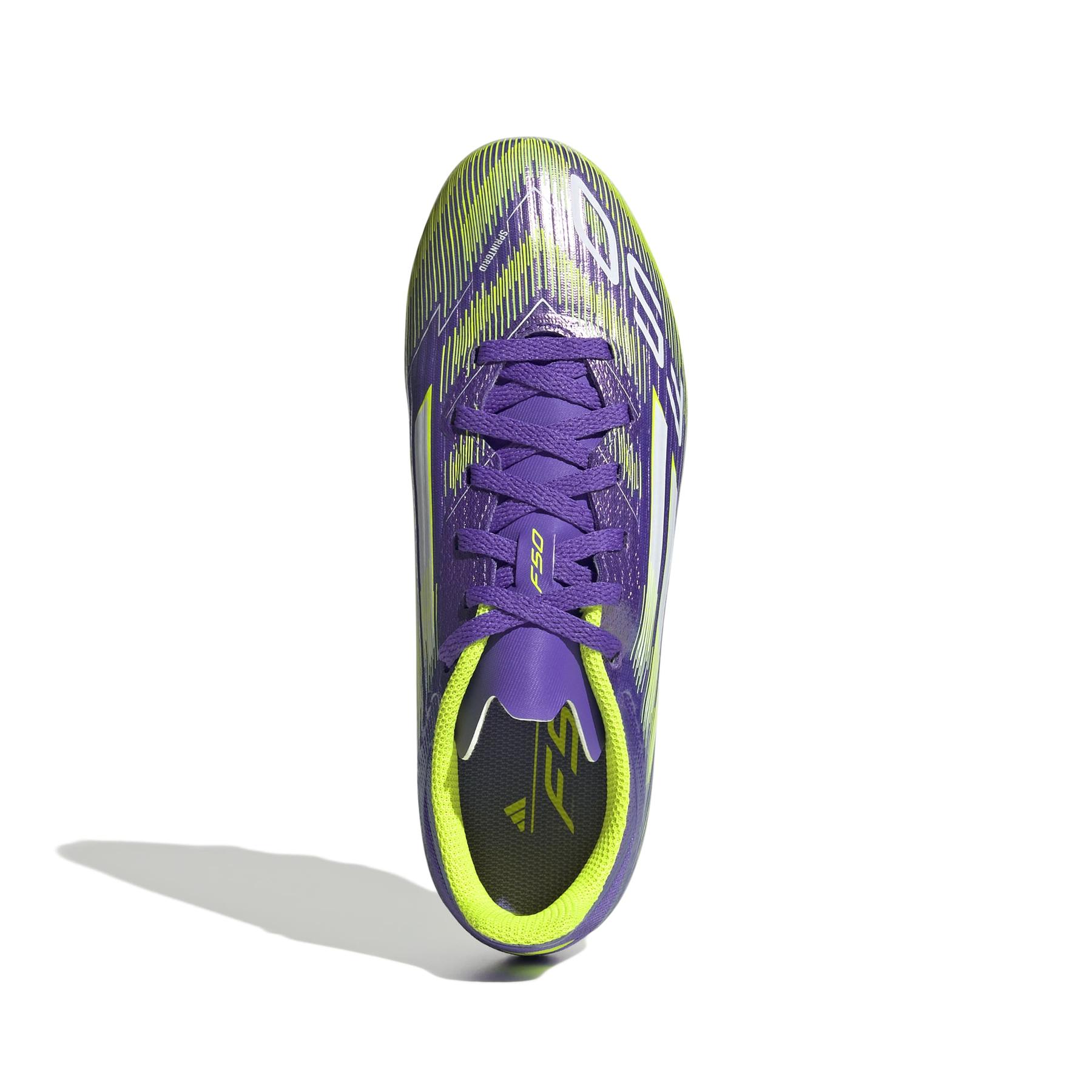 product/a/d/adidas_jh7752_2_footwear_photography_top_portrait_view_white.jpg