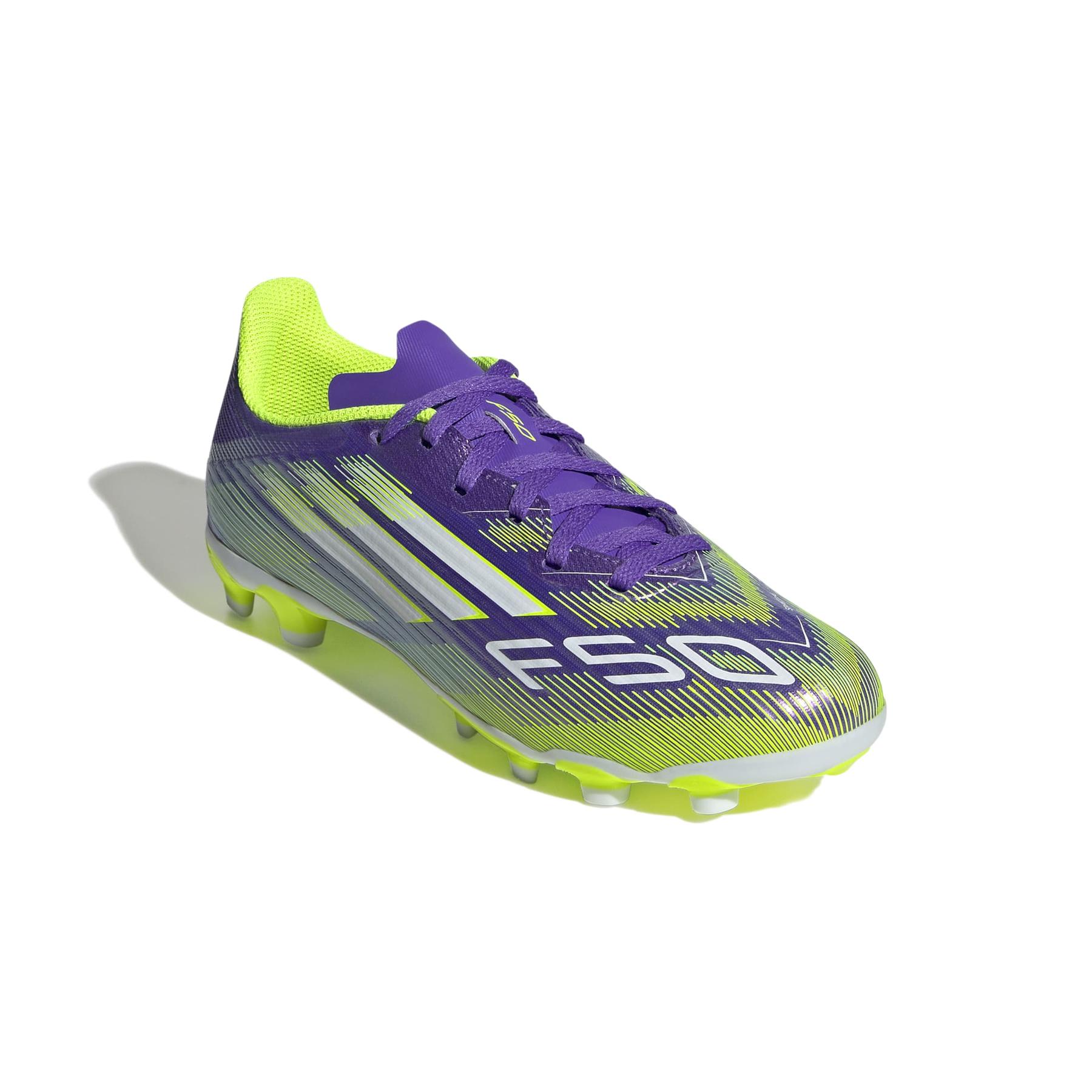 product/a/d/adidas_jh7752_5_footwear_photography_front_lateral_top_view_white.jpg