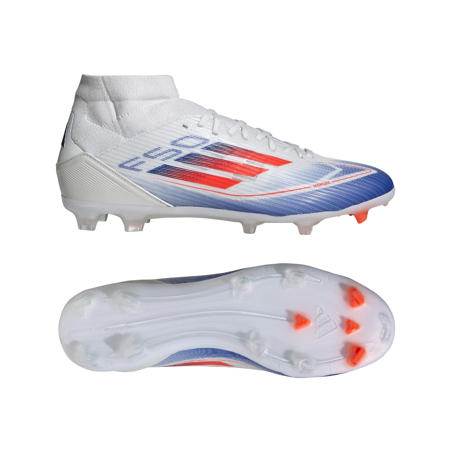 product/a/d/adidas_jh8234_10_footwear_photography_side_lateral_bottom_view_white.jpg