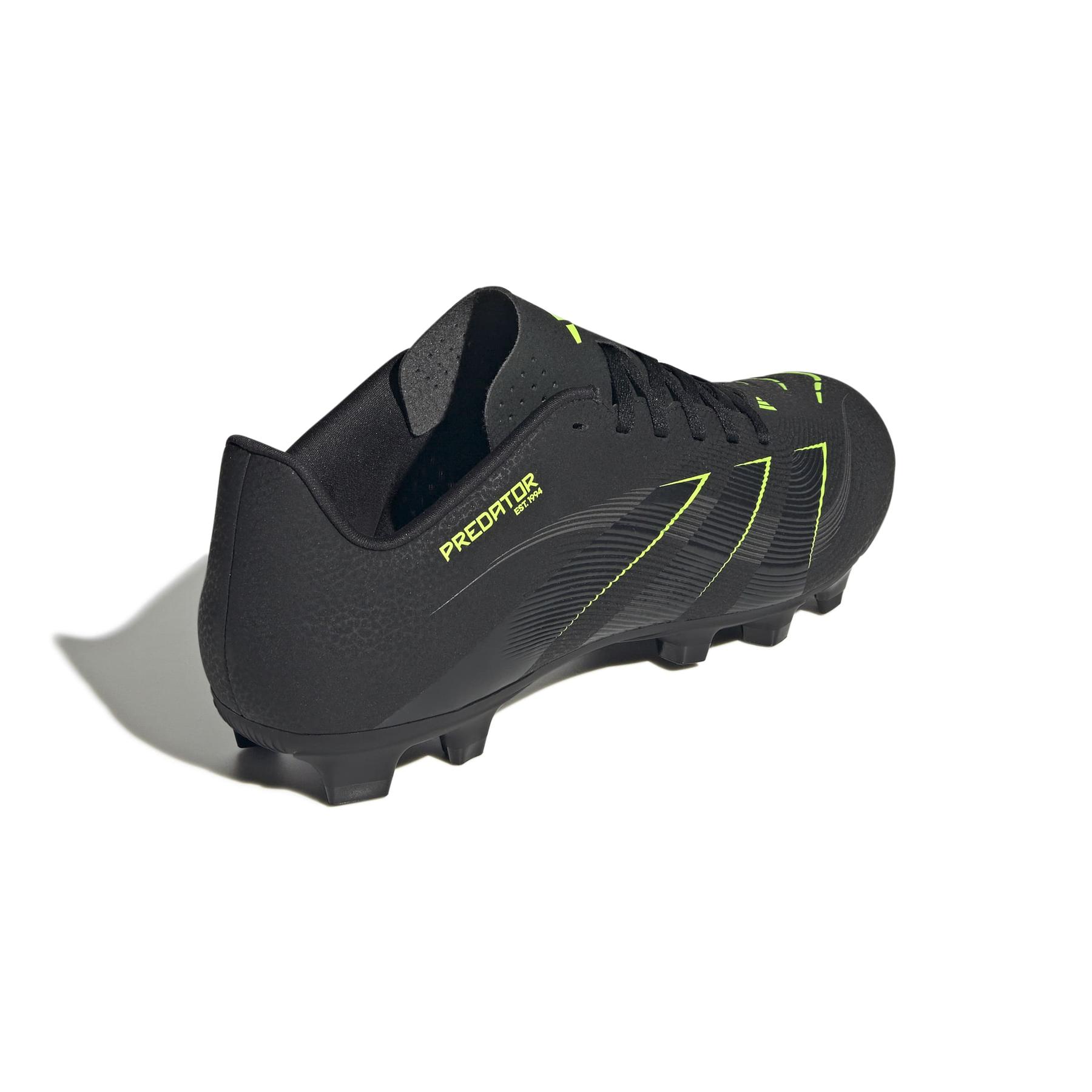 product/a/d/adidas_jh8848_6_footwear_photography_back_lateral_top_view_white.jpg