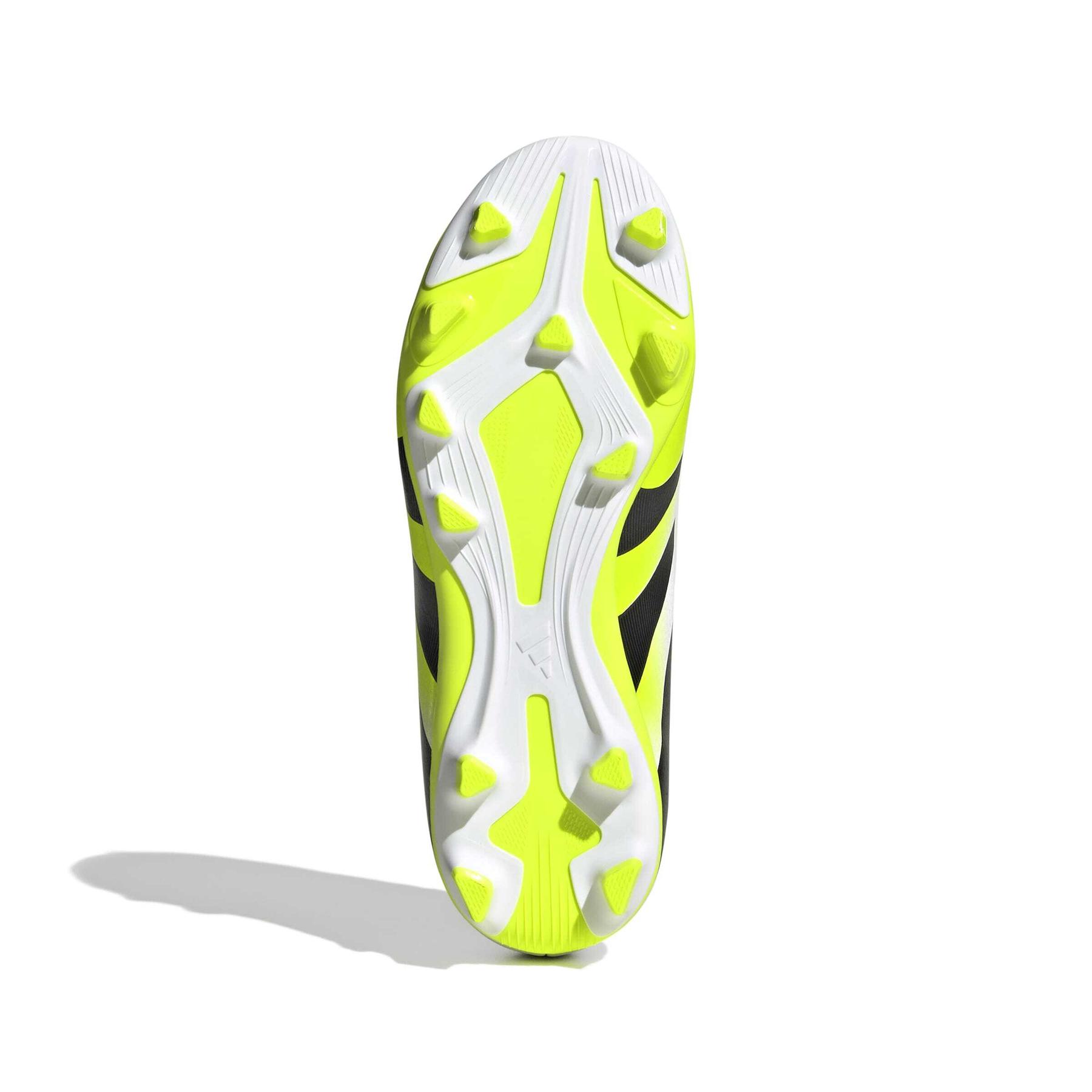 product/a/d/adidas_jh8868_3_footwear_photography_bottom_view_white-nw091625.jpg