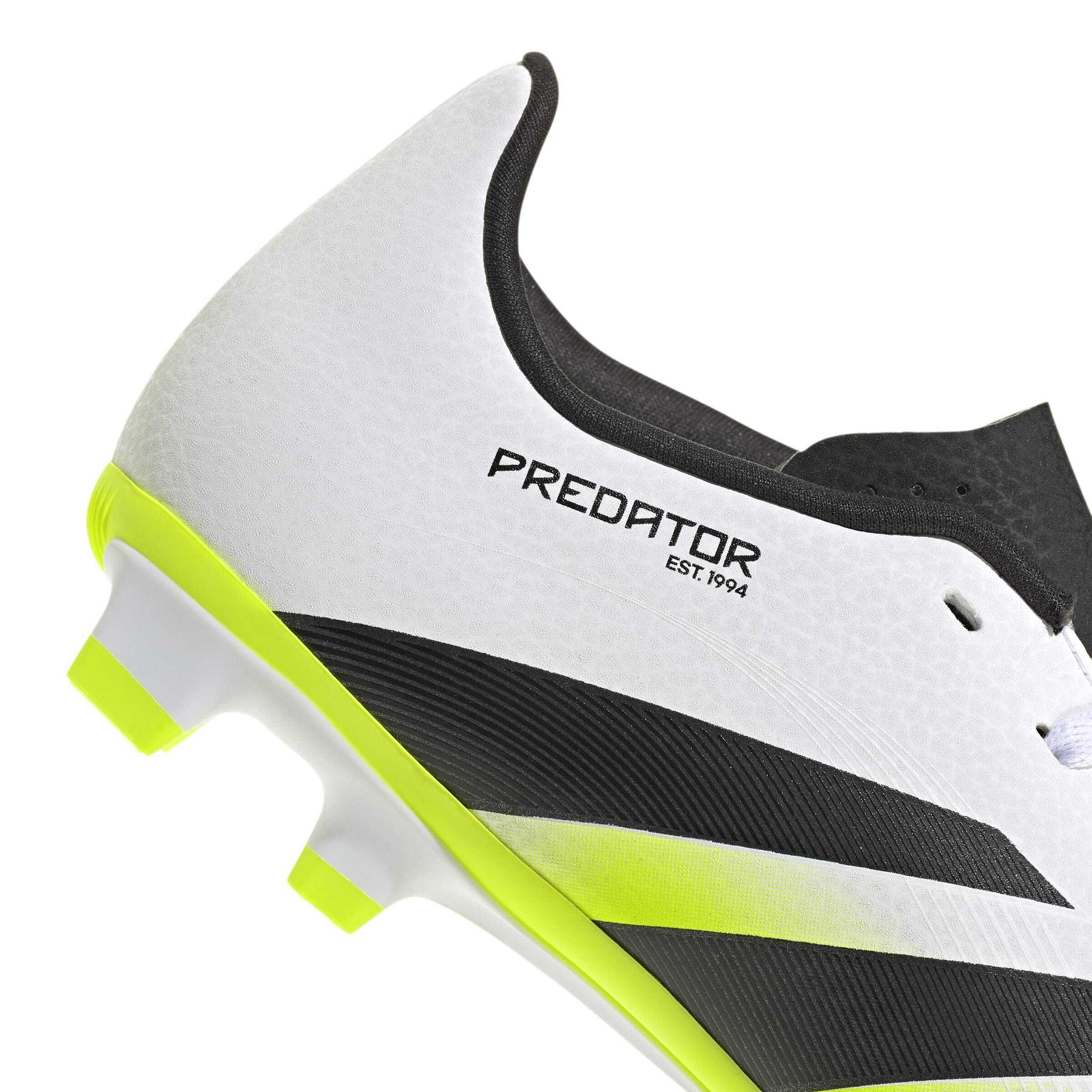 product/a/d/adidas_jh8868_7_footwear_photography_detail_view_1_white-nw091625.jpg