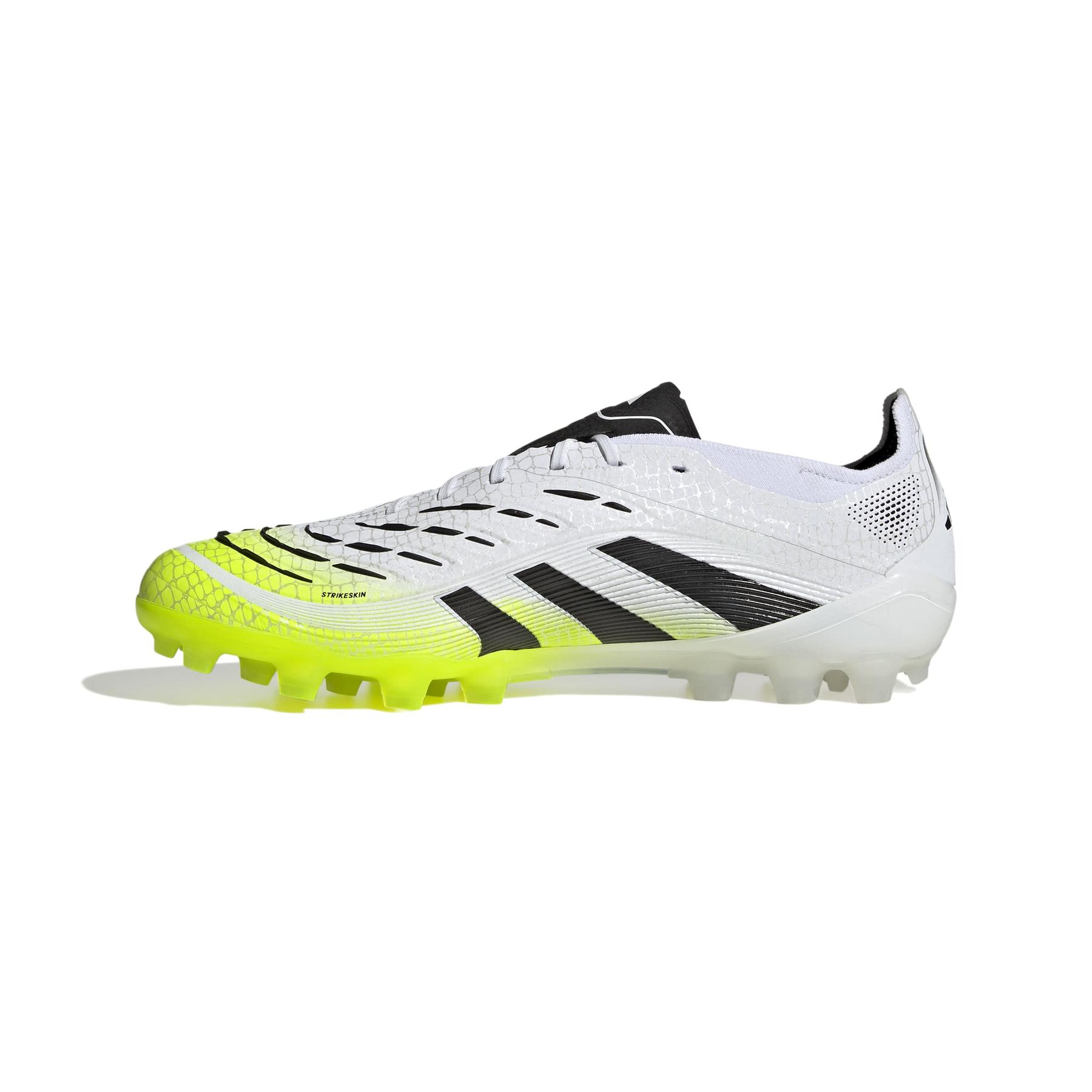 product/a/d/adidas_jh8879_4_footwear_photography_side_medial_center_view_white.jpg