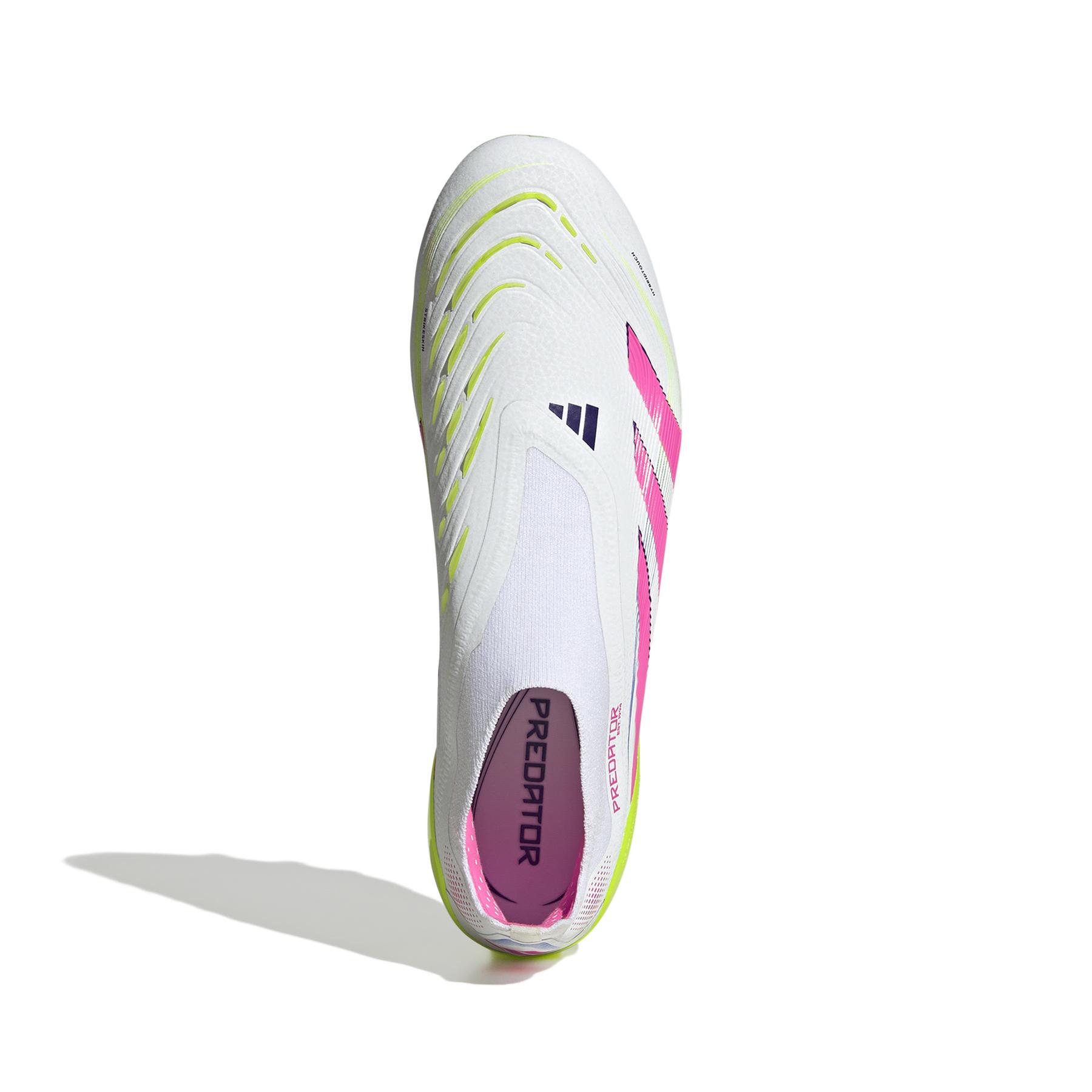 product/a/d/adidas_jh8885_2_footwear_photography_top_portrait_view_white.jpg
