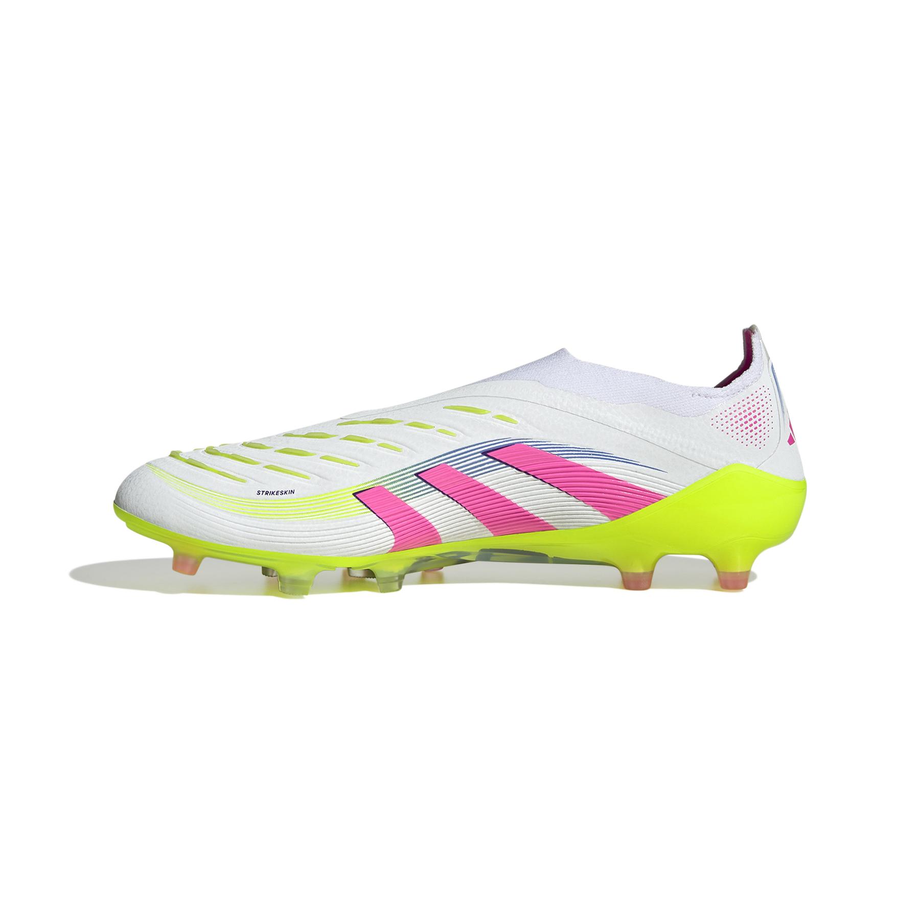 product/a/d/adidas_jh8885_4_footwear_photography_side_medial_center_view_white.jpg