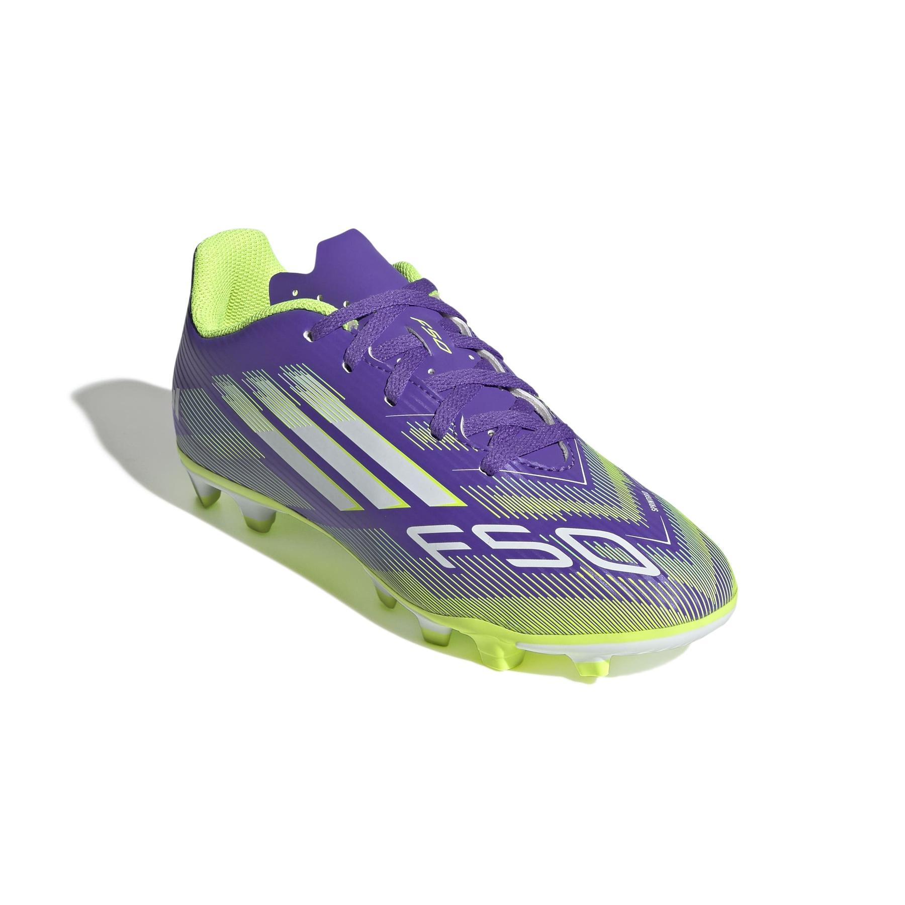 product/a/d/adidas_ji0030_5_footwear_photography_front_lateral_top_view_white-nw091625.jpg