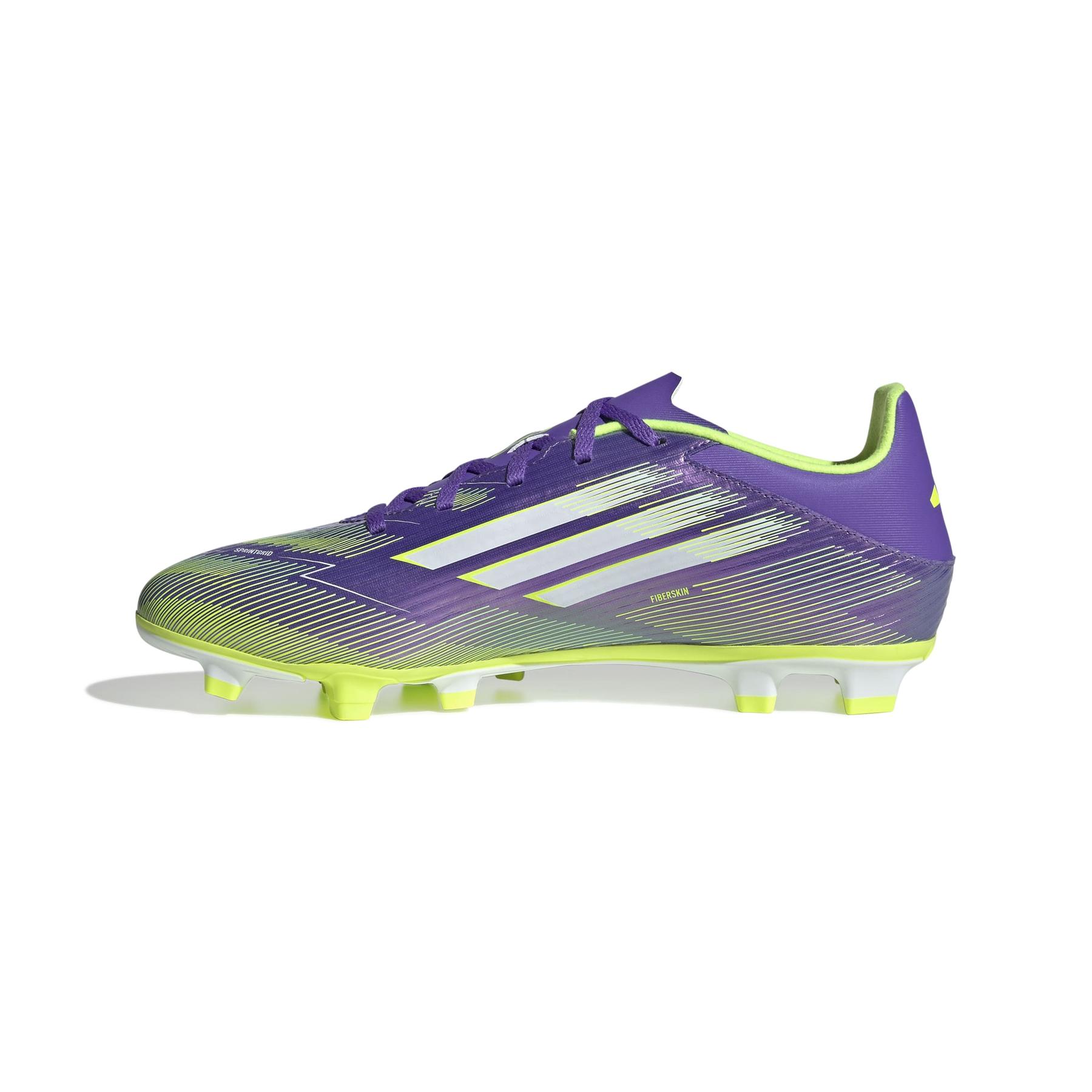 product/a/d/adidas_ji0043_4_footwear_photography_side_medial_center_view_white.jpg