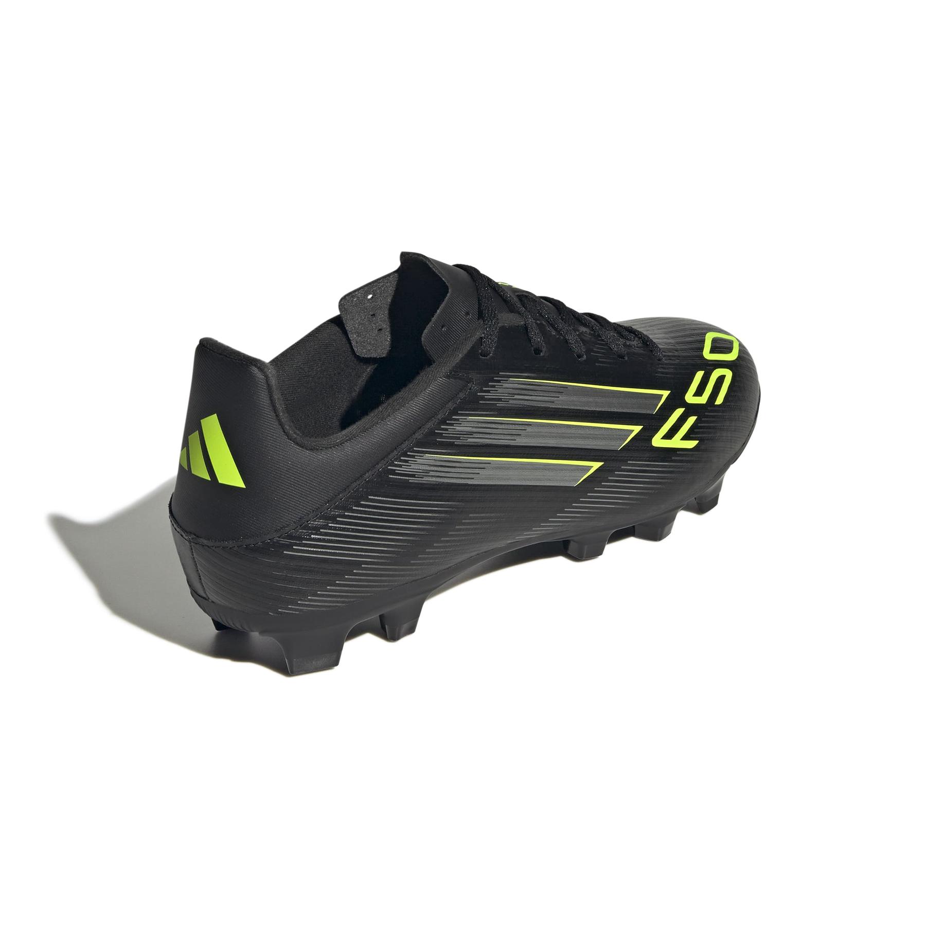 product/a/d/adidas_ji0047_6_footwear_photography_back_lateral_top_view_white.jpg