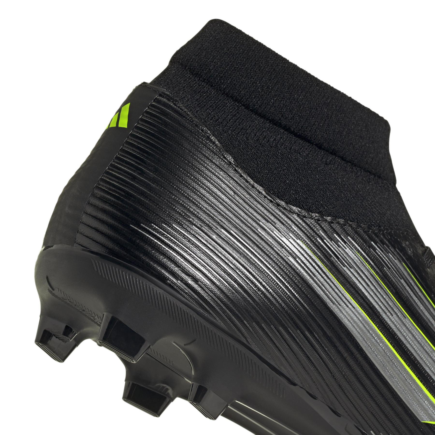 product/a/d/adidas_ji0887_cblack-ironmt-luclem_8.jpg