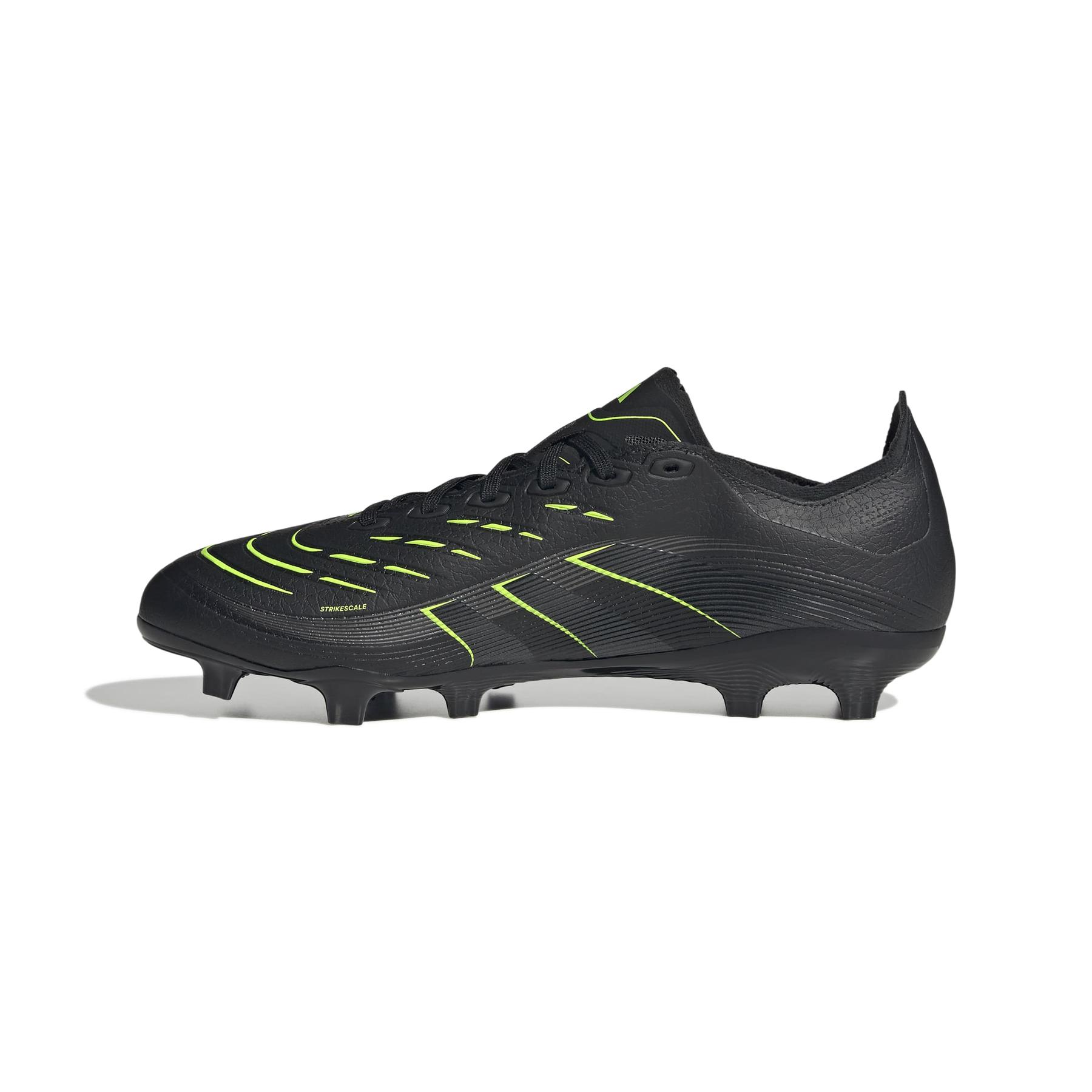product/a/d/adidas_ji1118_4_footwear_photography_side_medial_center_view_white.jpg