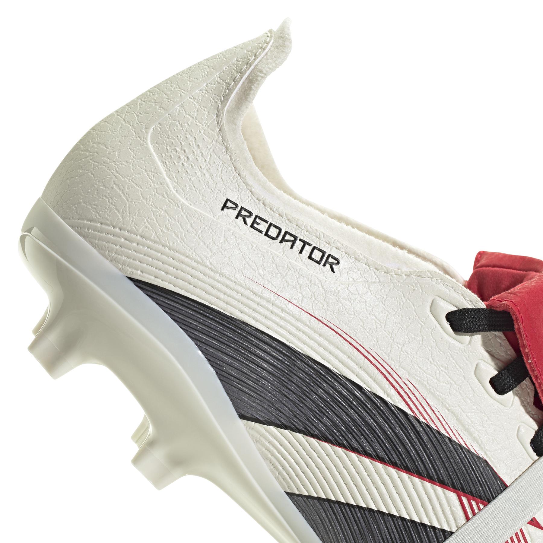 product/a/d/adidas_jp5737_8_footwear_photography_detail_view_2_white-nw111924.jpg