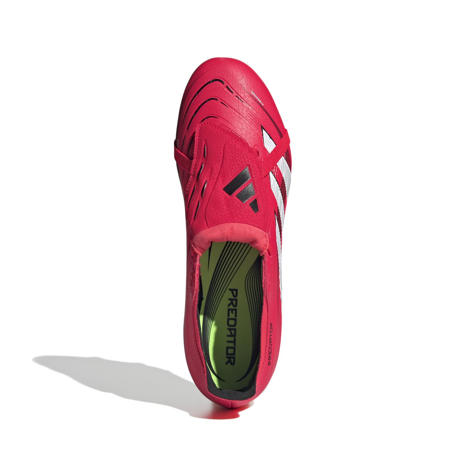 product/a/d/adidas_jp5739_2_footwear_photography_top_portrait_view_white.jpg