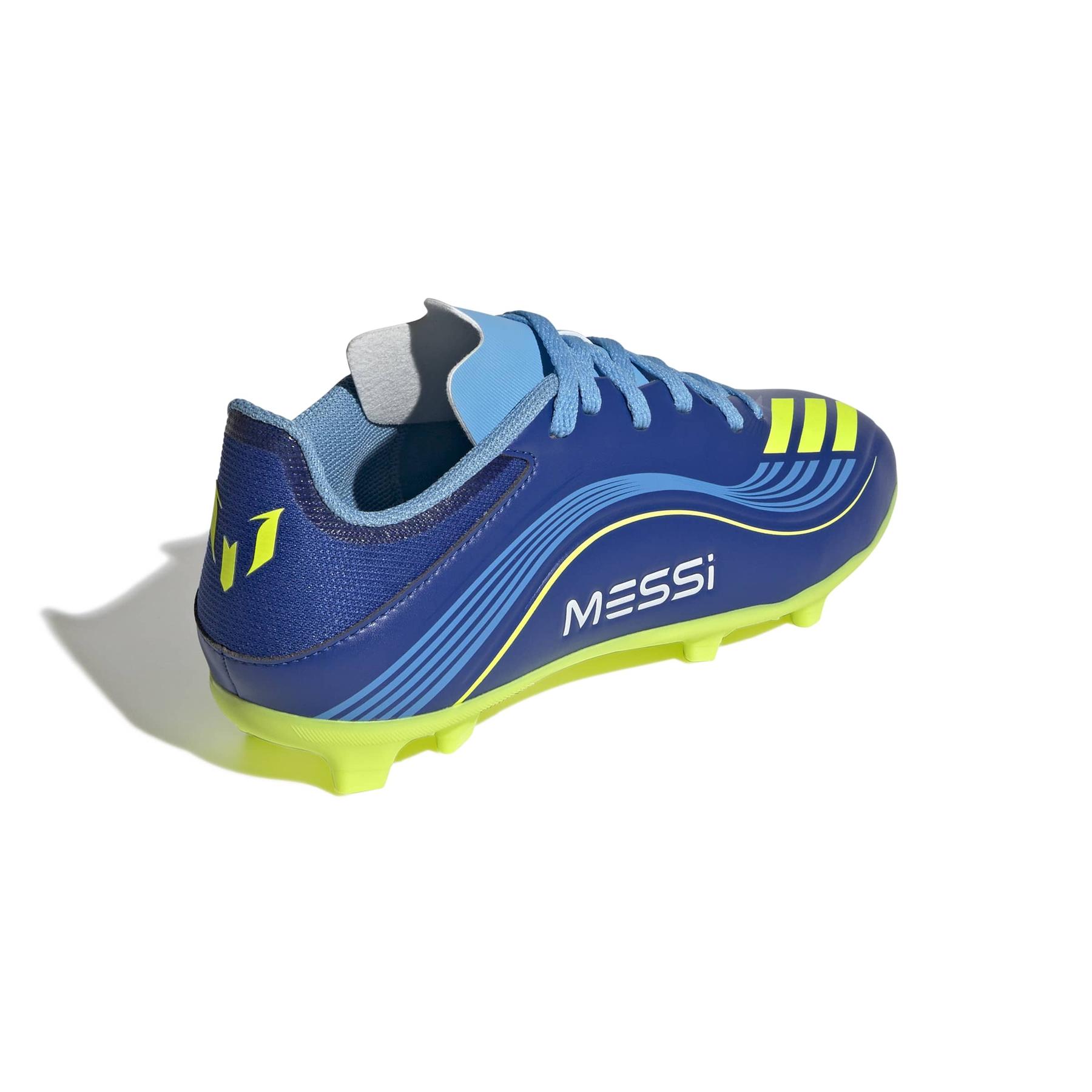 product/a/d/adidas_jp7455_6_footwear_photography_back_lateral_top_view_white.jpg