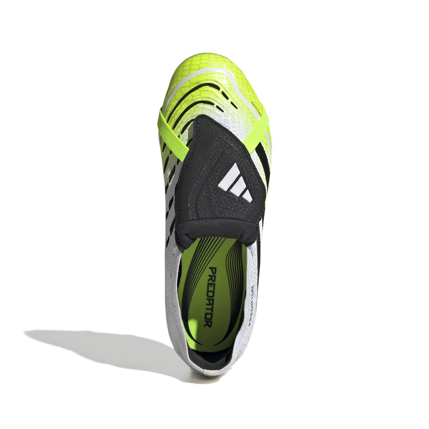 product/a/d/adidas_jp9915_2_footwear_photography_top_portrait_view_white.jpg
