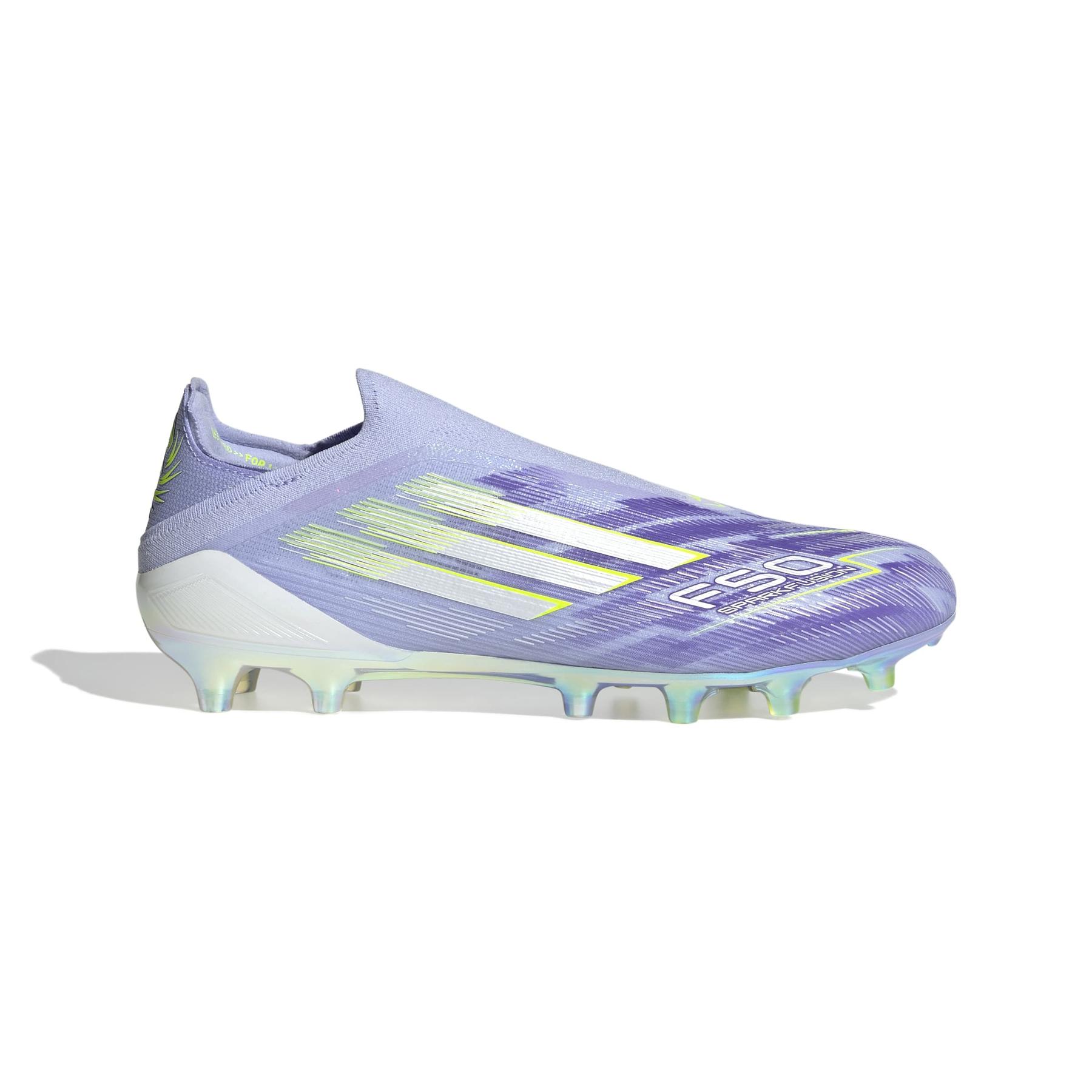 product/a/d/adidas_jq6355_1_footwear_photography_side_lateral_center_view_white-nw091625.jpg