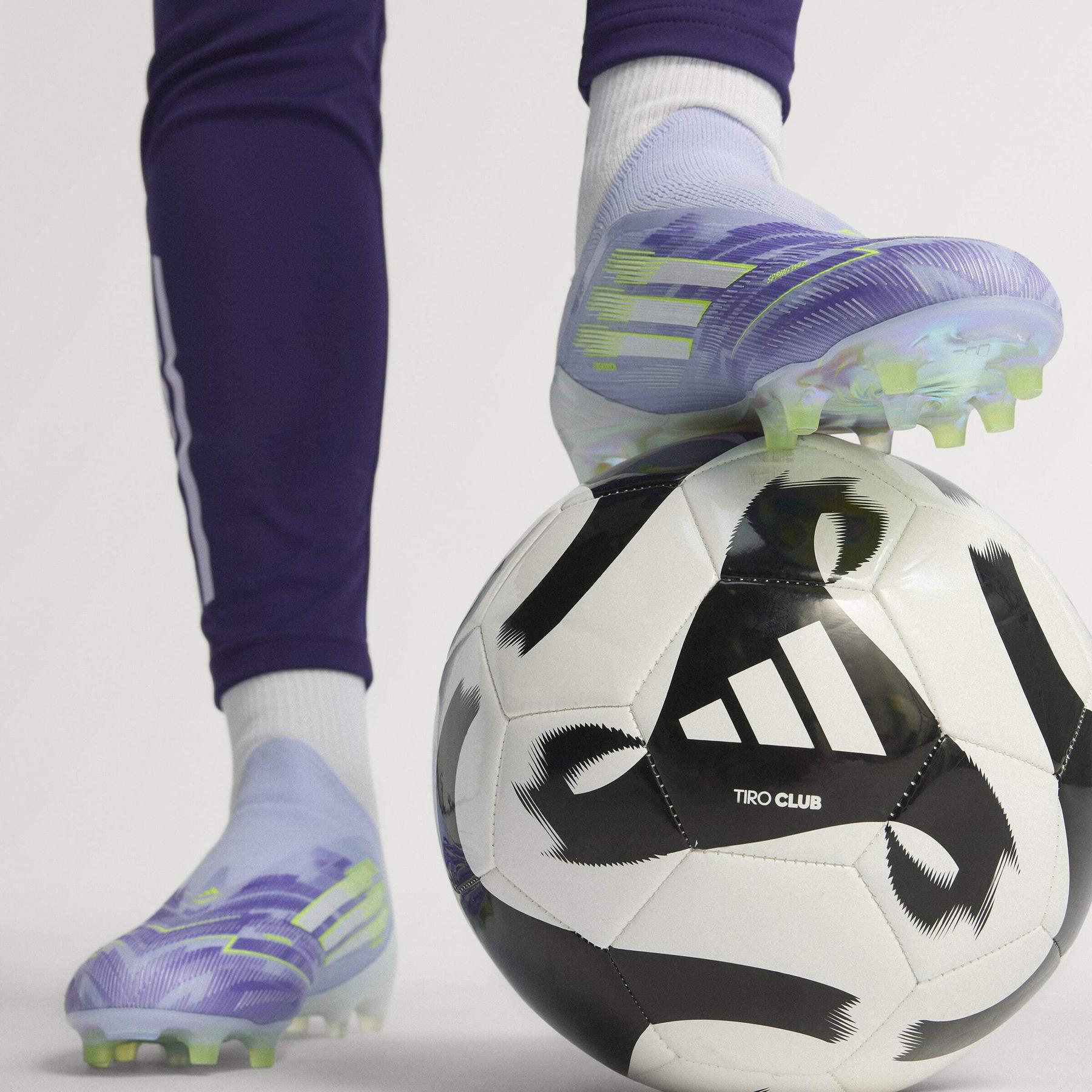 product/a/d/adidas_jq6355_20_footwear_photography_heromrktng_view_7-nw091625.jpg