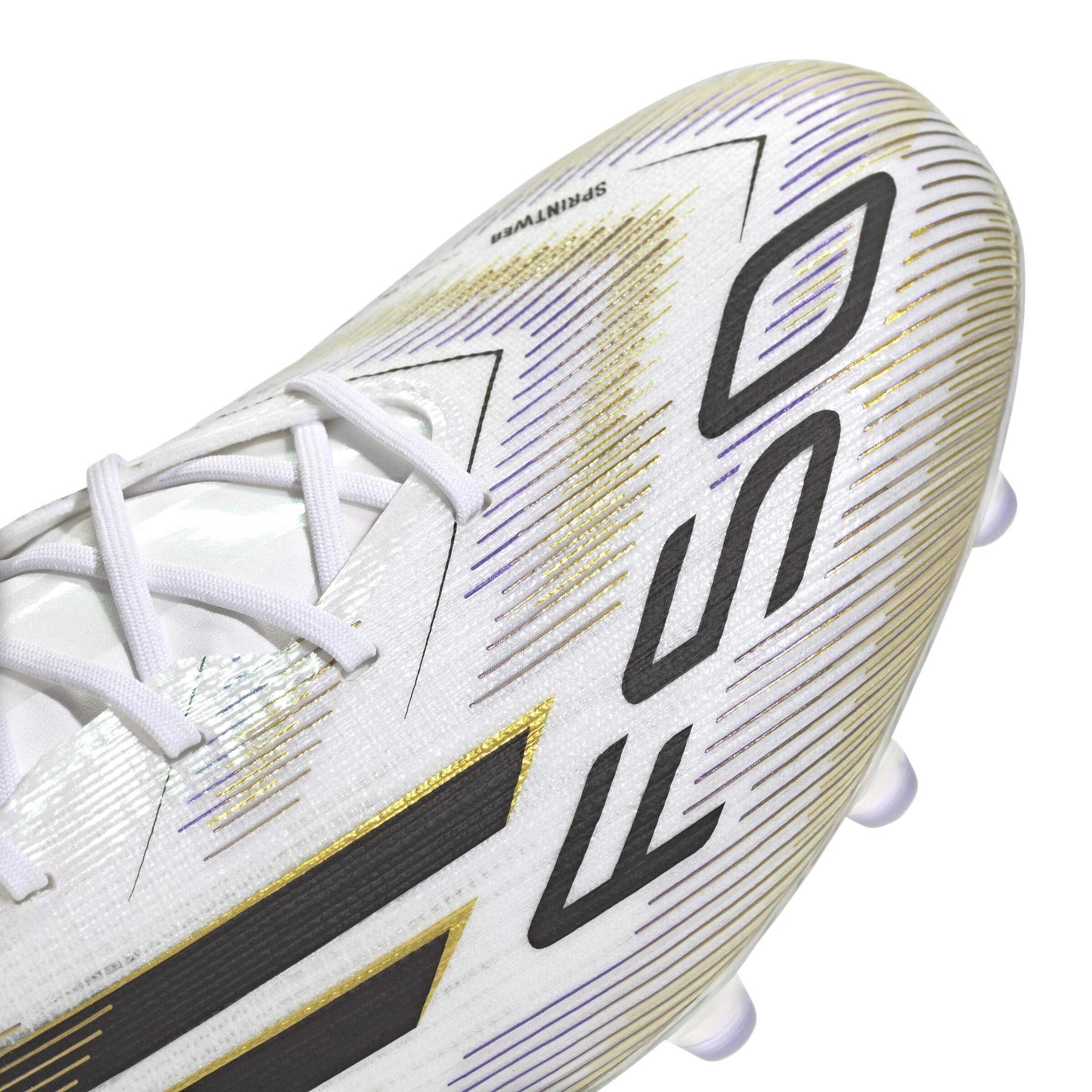 product/a/d/adidas_jr2119_7_footwear_photography_detail_view_1_white.jpg