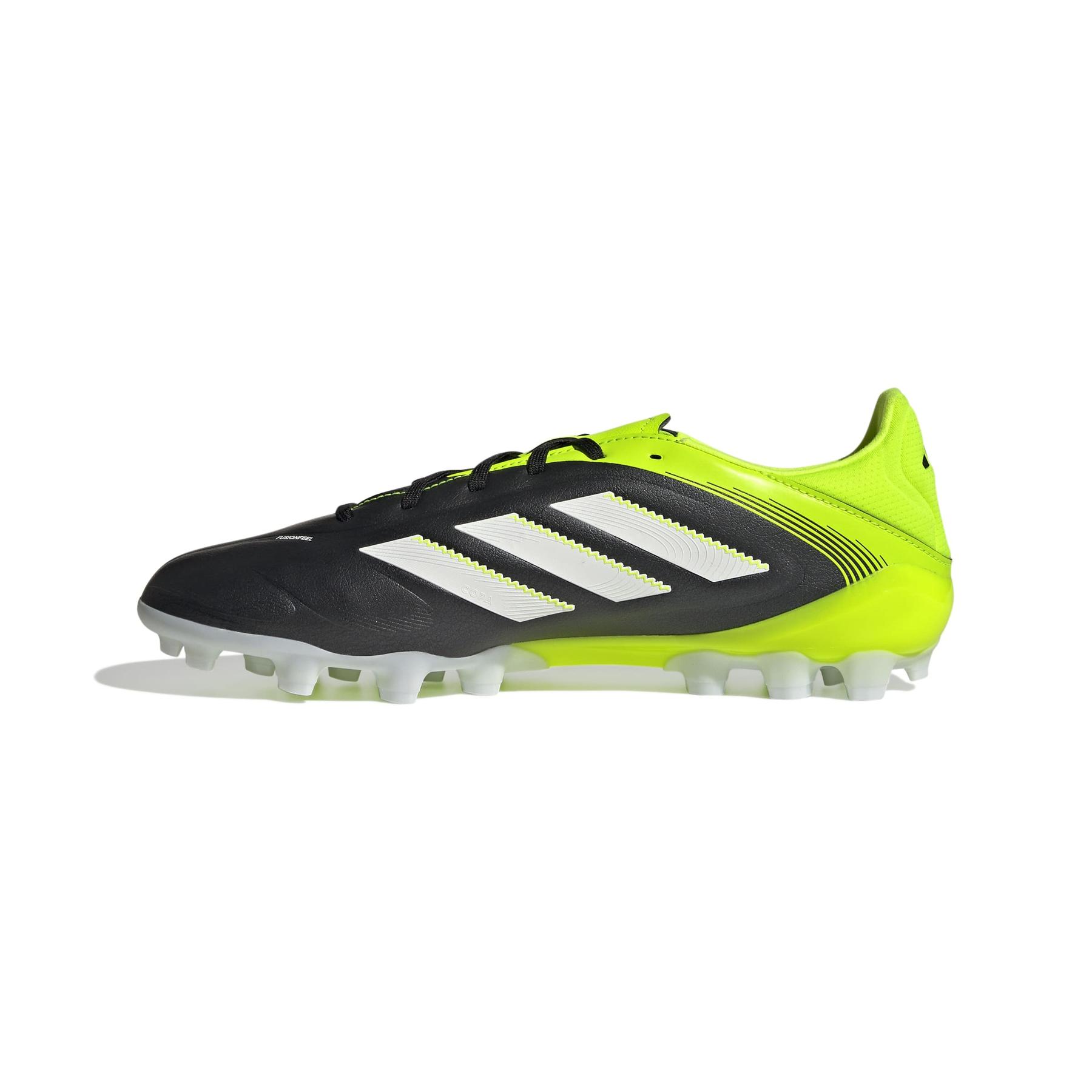 product/a/d/adidas_jr2864_4_footwear_photography_side_medial_center_view_white.jpg