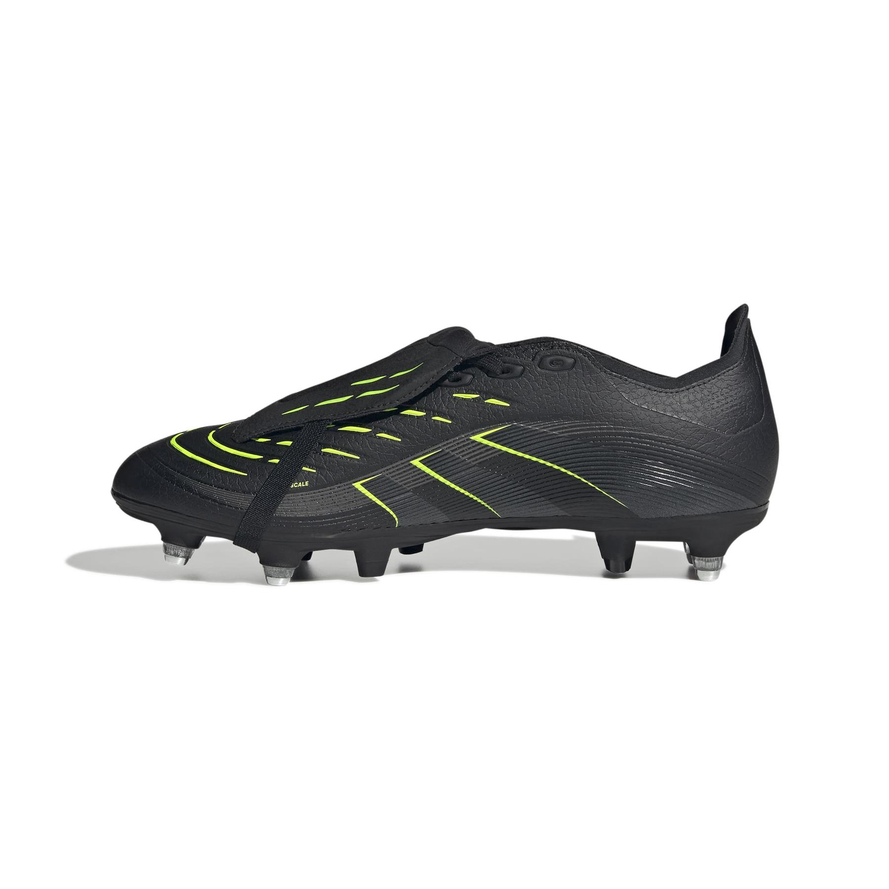 product/a/d/adidas_jr7121_4_footwear_photography_side_medial_center_view_white-nw091725.jpg