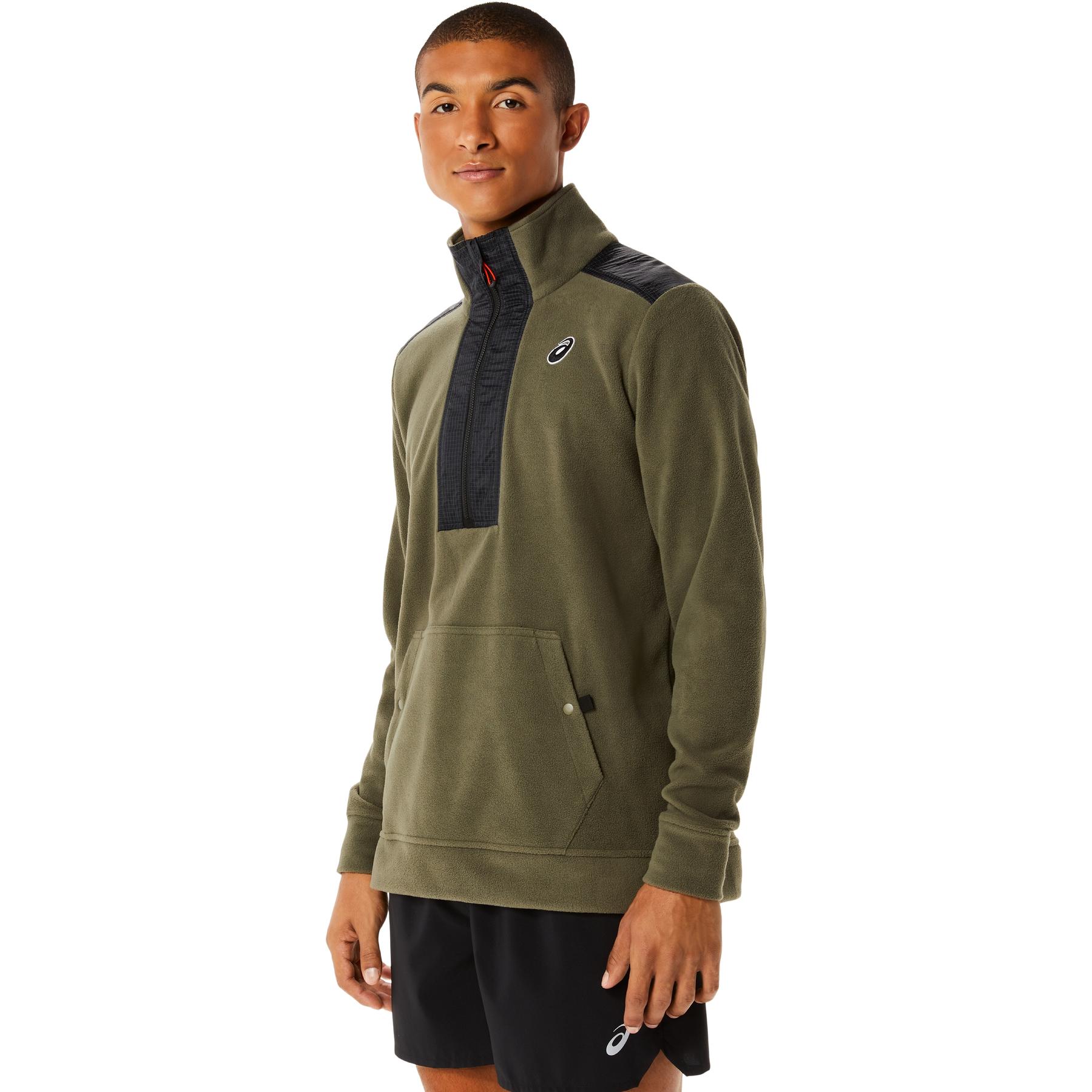 product/a/s/asics_2031d120_300_200.jpg