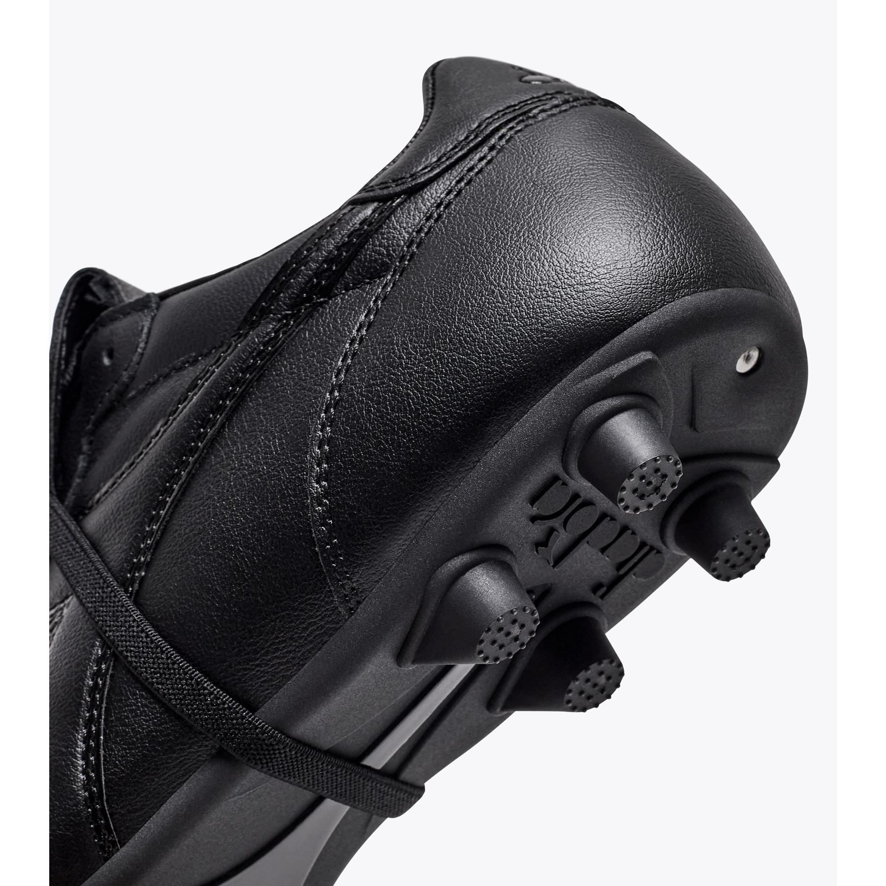 product/d/i/diadora_101.180669-80013_noir_6.jpg