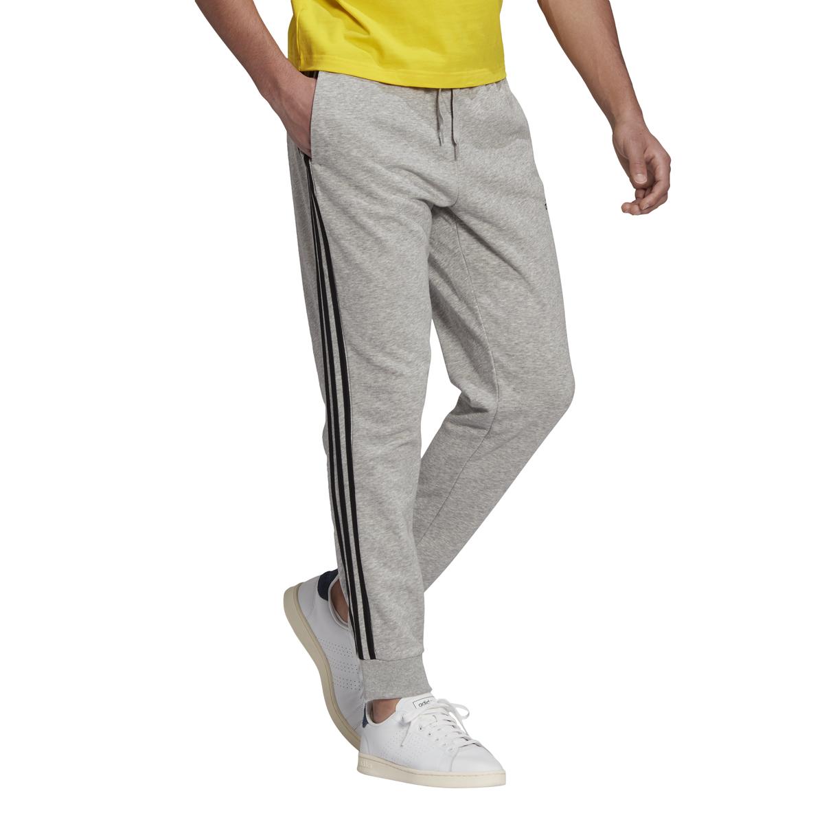 product/g/k/gk8889_app_on-model_walking_white.jpg