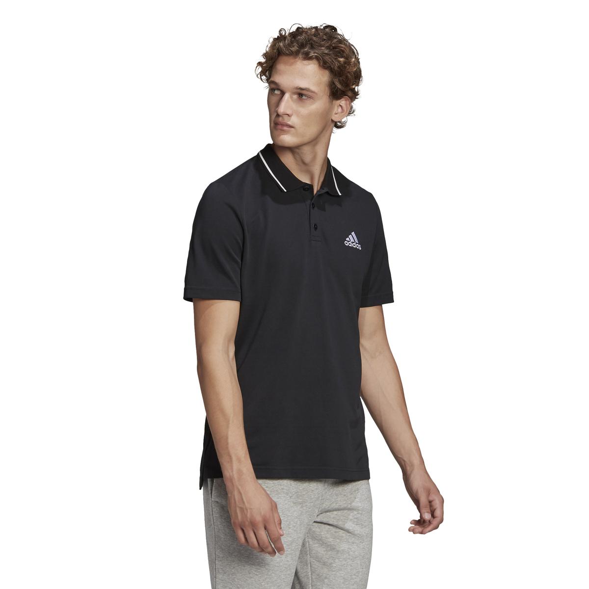 product/g/k/gk9027_app_on-model_walking_white.jpg