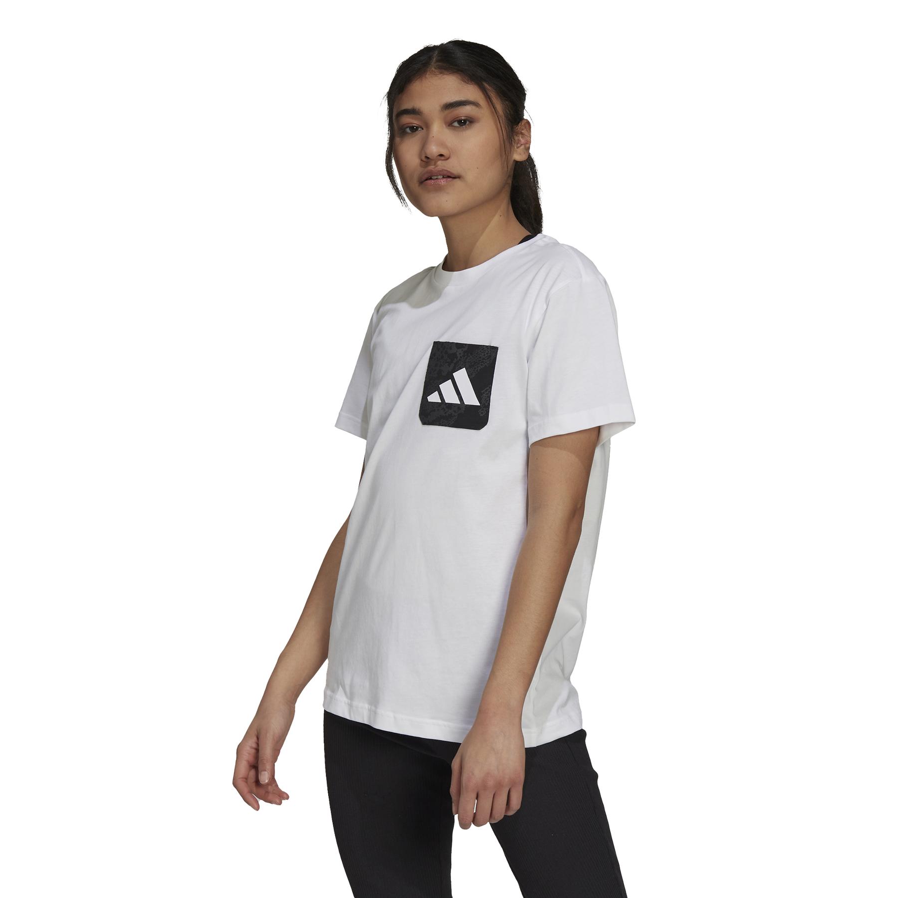 product/g/t/gt8832_app_on-model_standard_white.jpg