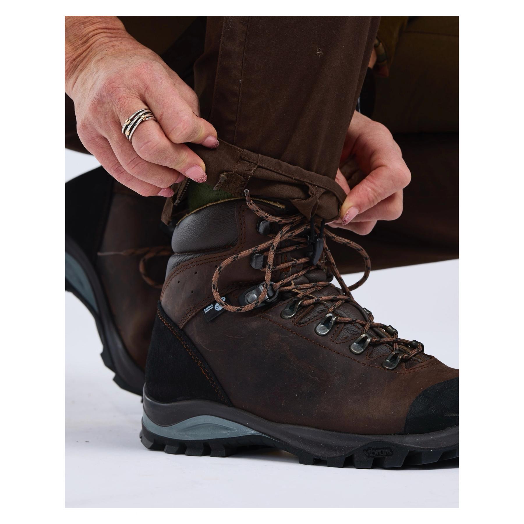 product/p/i/pinewood_1-33041211_d-brown_8.jpg