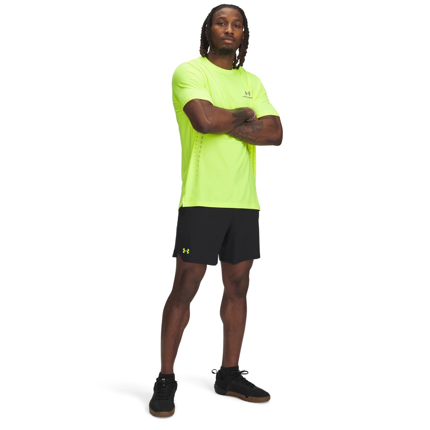 product/u/n/under-armour_1373718-010_2_2.jpg