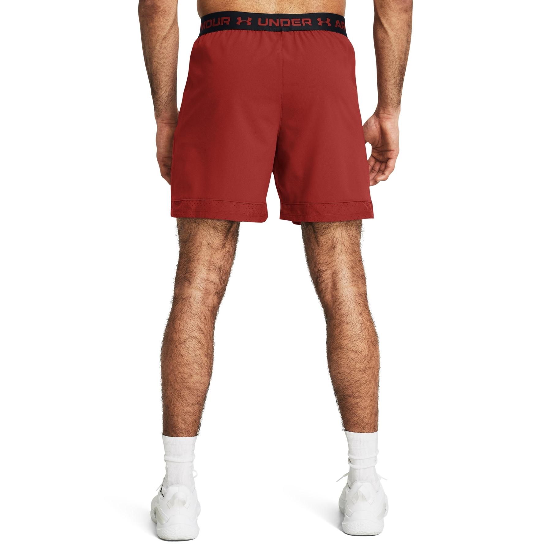 product/u/n/under-armour_1373718-840_1_1.jpg