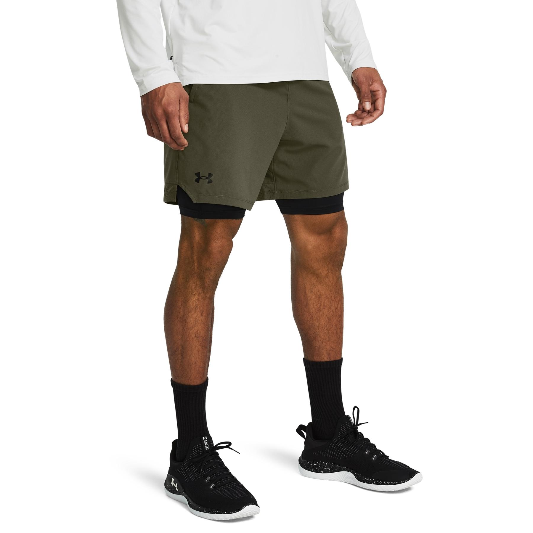 product/u/n/under-armour_1373764-390_0_0.jpg