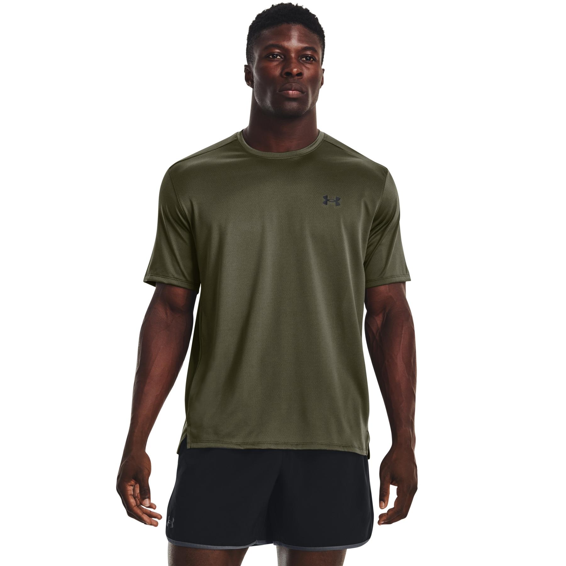 product/u/n/under-armour_1376791-390_01.jpg