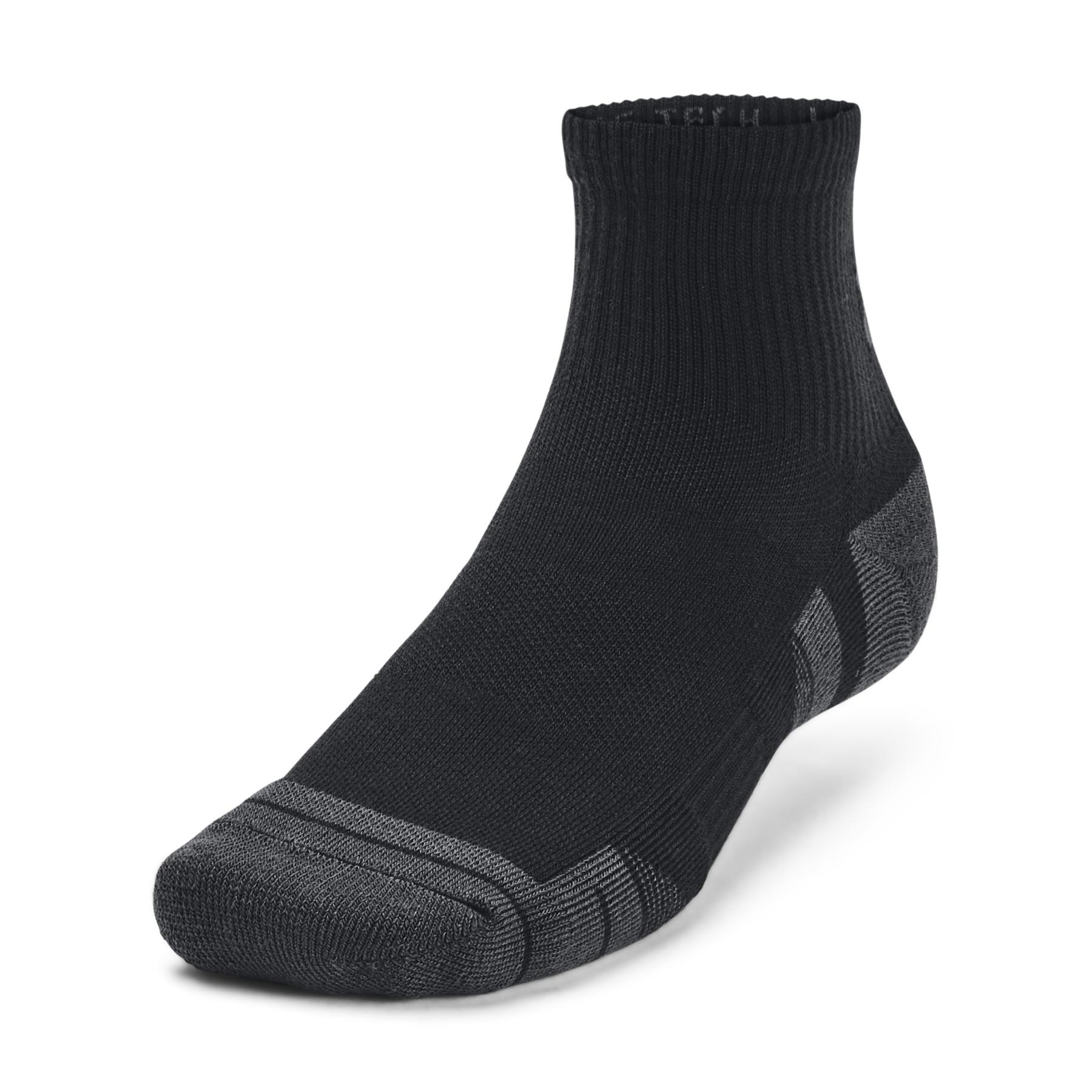 product/u/n/under-armour_1379510-001_1-nw050624.jpg