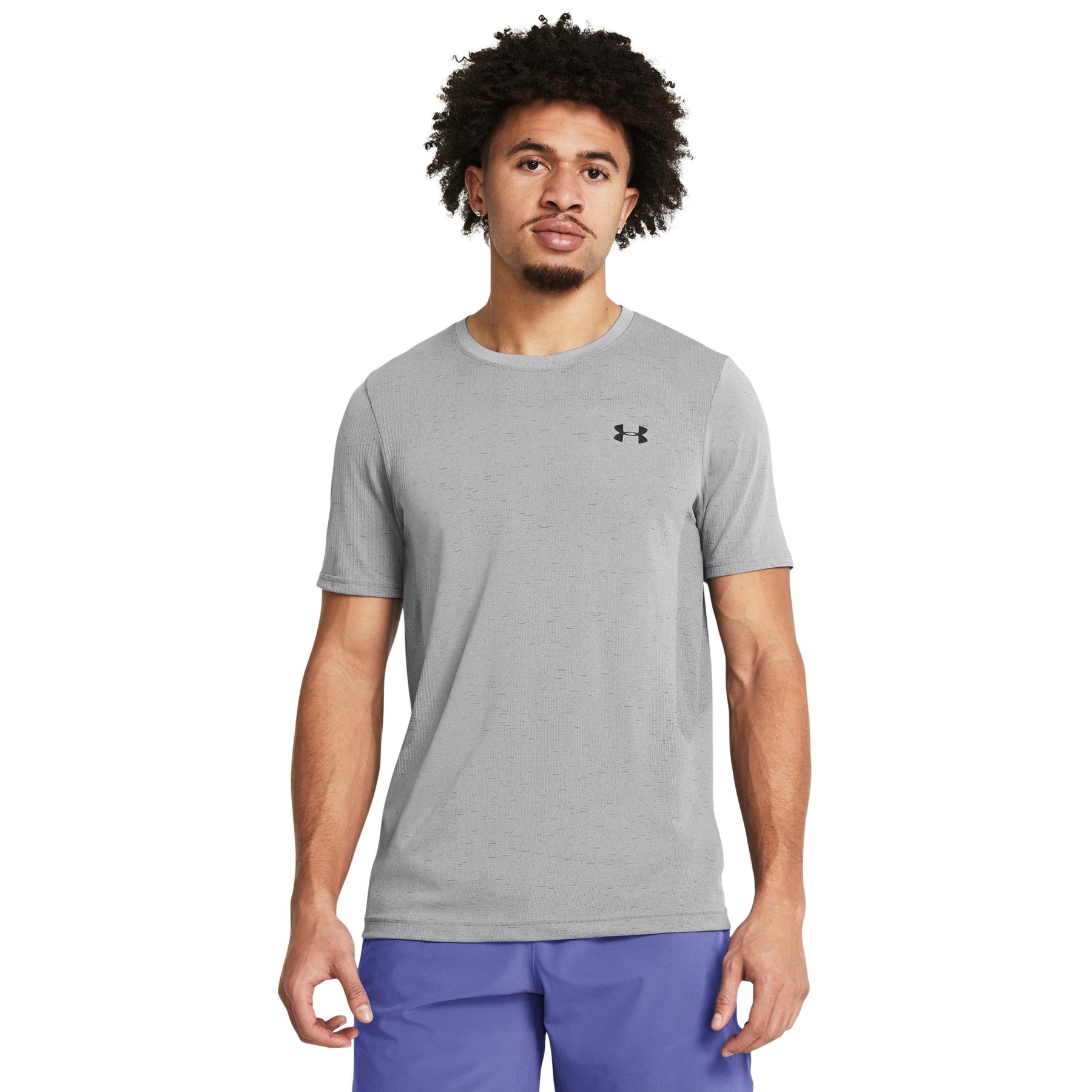 product/u/n/under-armour_1382801-011_0.jpg