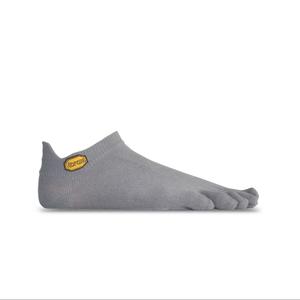 38vs15n03-chaussettes-a-doigts-vibram-5-fingers-no-show-gris
