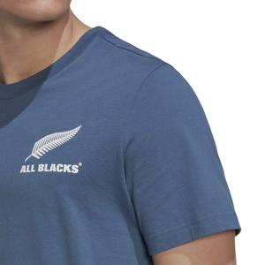 product/a/d/adidas_hg8344_9_apparel_on_model_detail_view_1_white.jpg