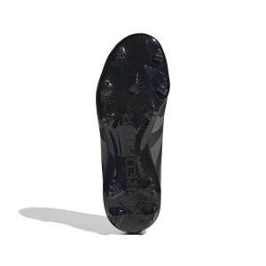 product/a/d/adidas_id3749_3_footwear_photography_bottom_view_white-nw091625.jpg