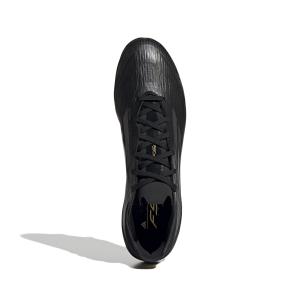 product/a/d/adidas_ie0599_2_footwear_photography_top_portrait_view_white.jpg