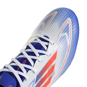product/a/d/adidas_ie0601_8_footwear_photography_detail_view_2_white-nw052424.jpg