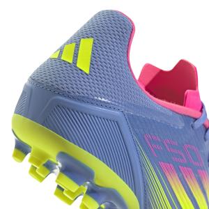 product/a/d/adidas_ie1263_8_footwear_photography_detail_view_2_white.jpg