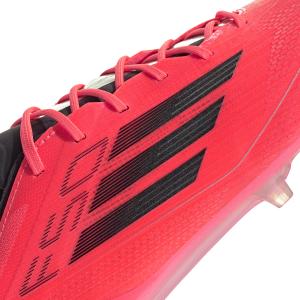 product/a/d/adidas_ie3191_8_footwear_photography_detail_view_2_white.jpg