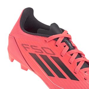product/a/d/adidas_if1377_8_footwear_photography_detail_view_2_white.jpg