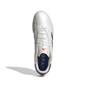 product/a/d/adidas_ig8694_2_footwear_photography_top_portrait_view_white-nw110824.jpg